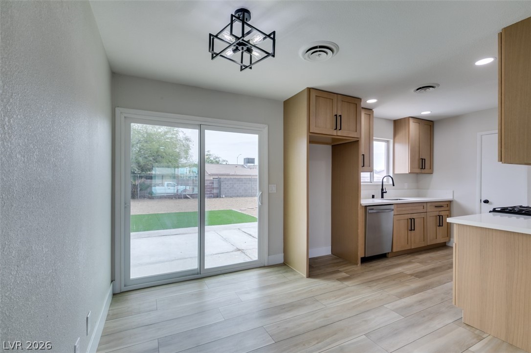 4036 Maple Hill Road Las Vegas NV 89115