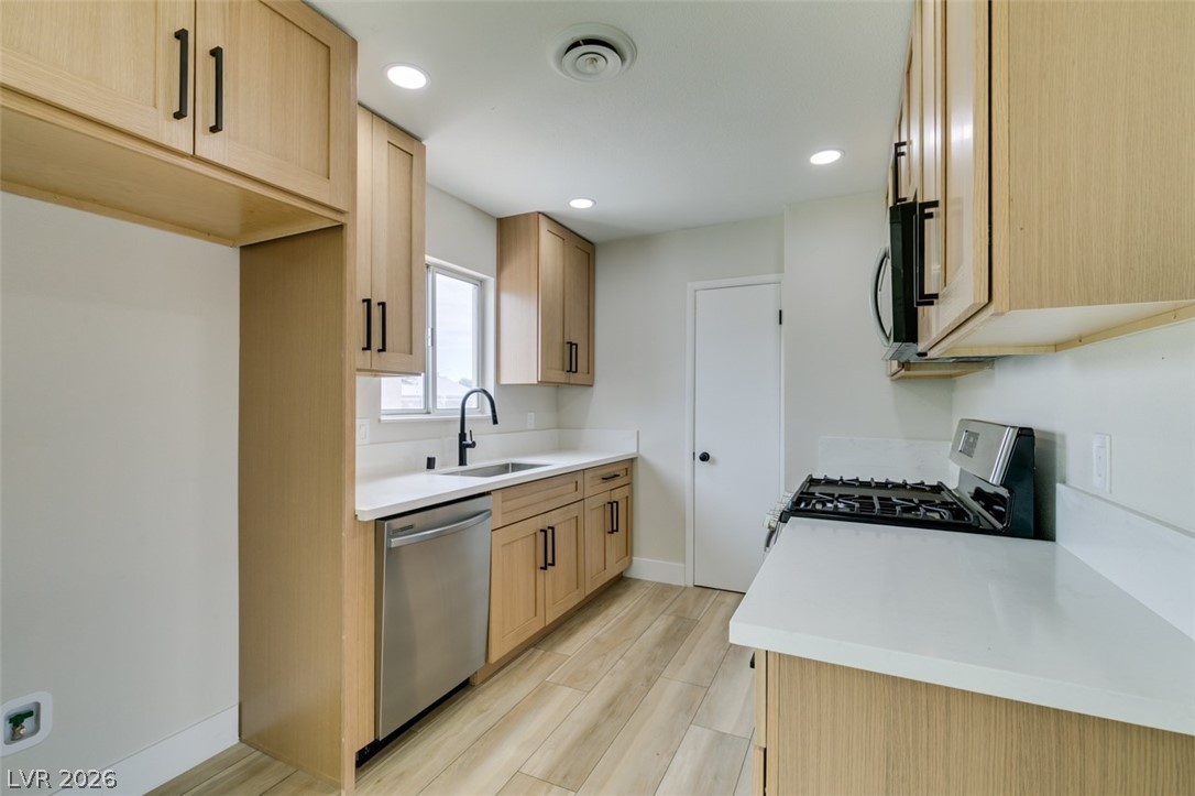 4036 Maple Hill Road Las Vegas NV 89115