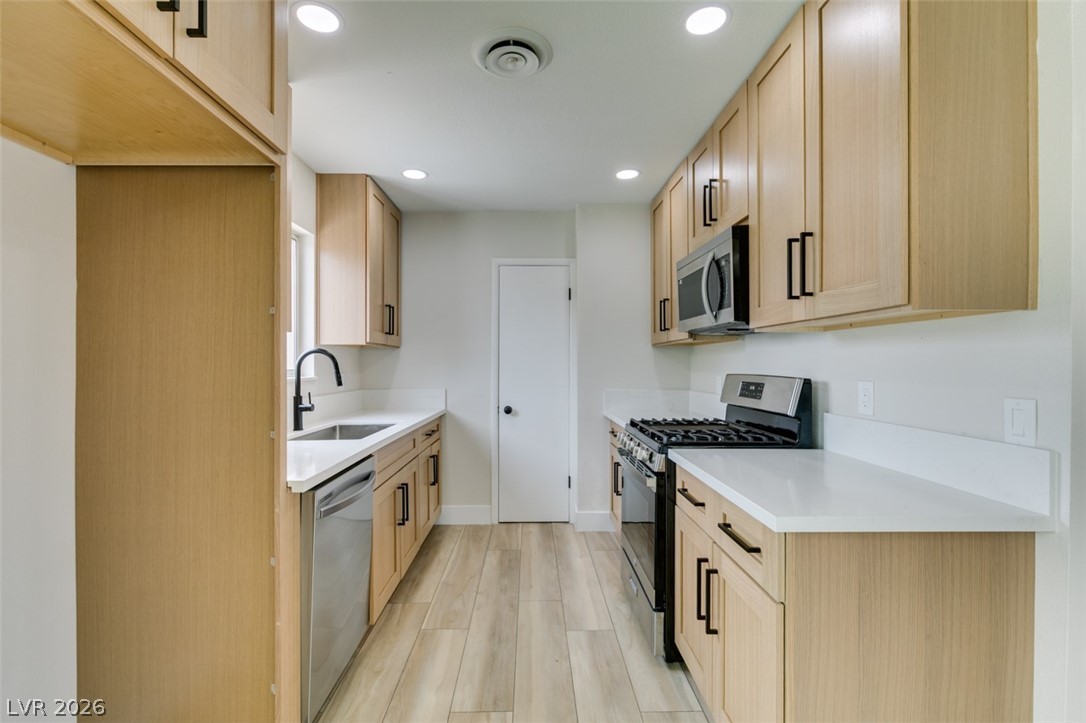 4036 Maple Hill Road Las Vegas NV 89115