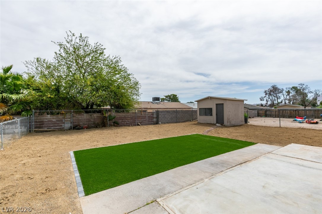 4036 Maple Hill Road Las Vegas NV 89115