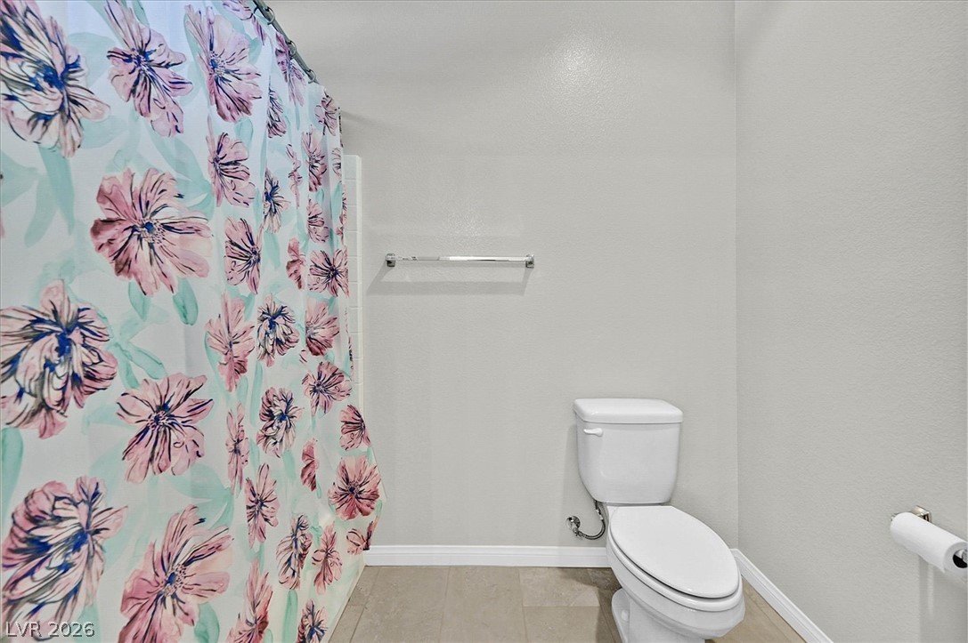 5121 Royal Indigo Street Las Vegas NV 89130