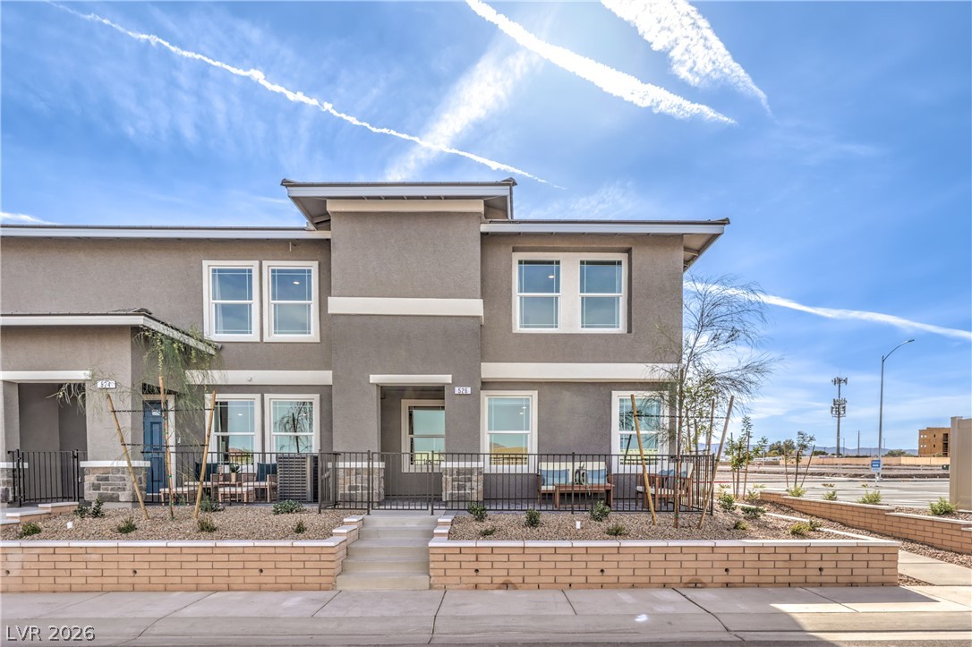 909 Pink Sugarbird Street Henderson NV 89011