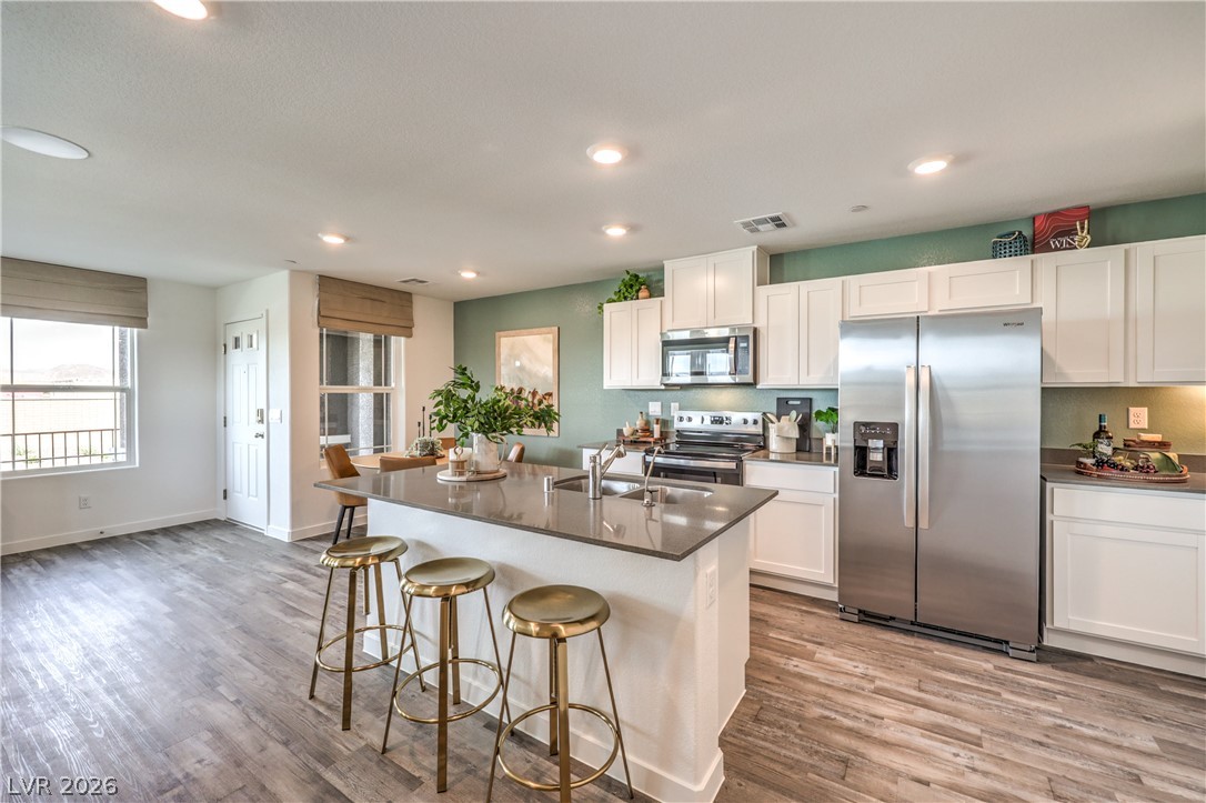 909 Pink Sugarbird Street Henderson NV 89011
