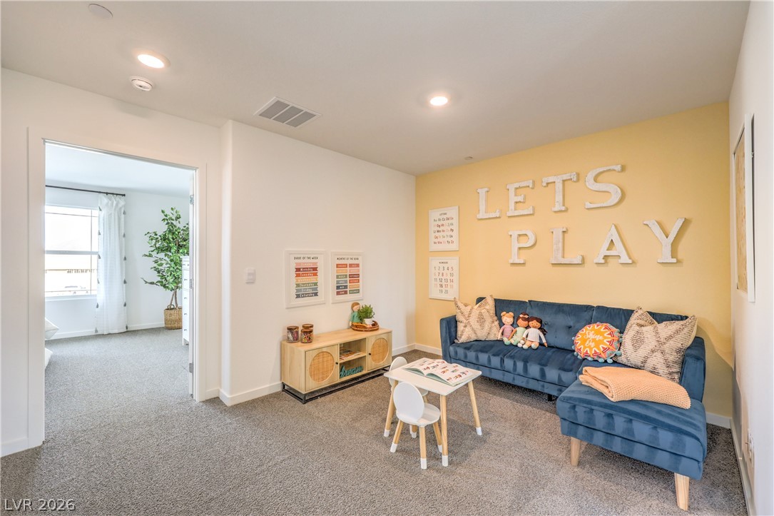 909 Pink Sugarbird Street Henderson NV 89011