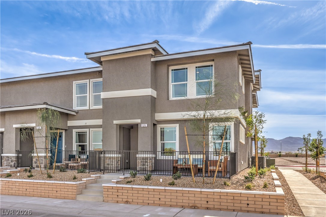 909 Pink Sugarbird Street Henderson NV 89011