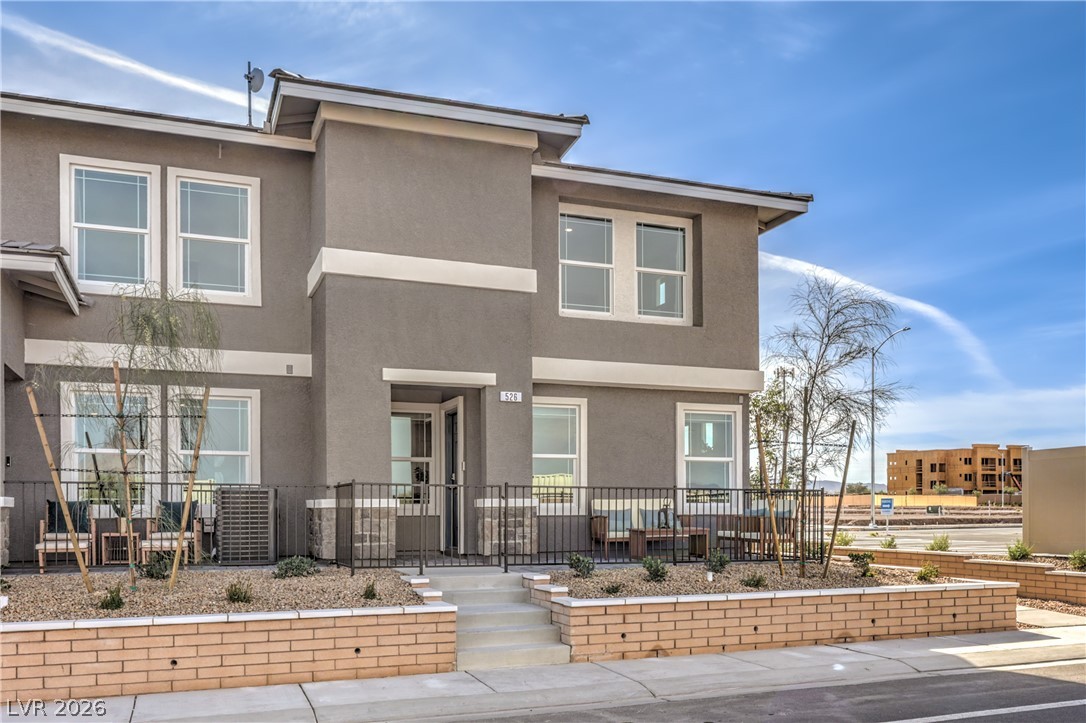 909 Pink Sugarbird Street Henderson NV 89011