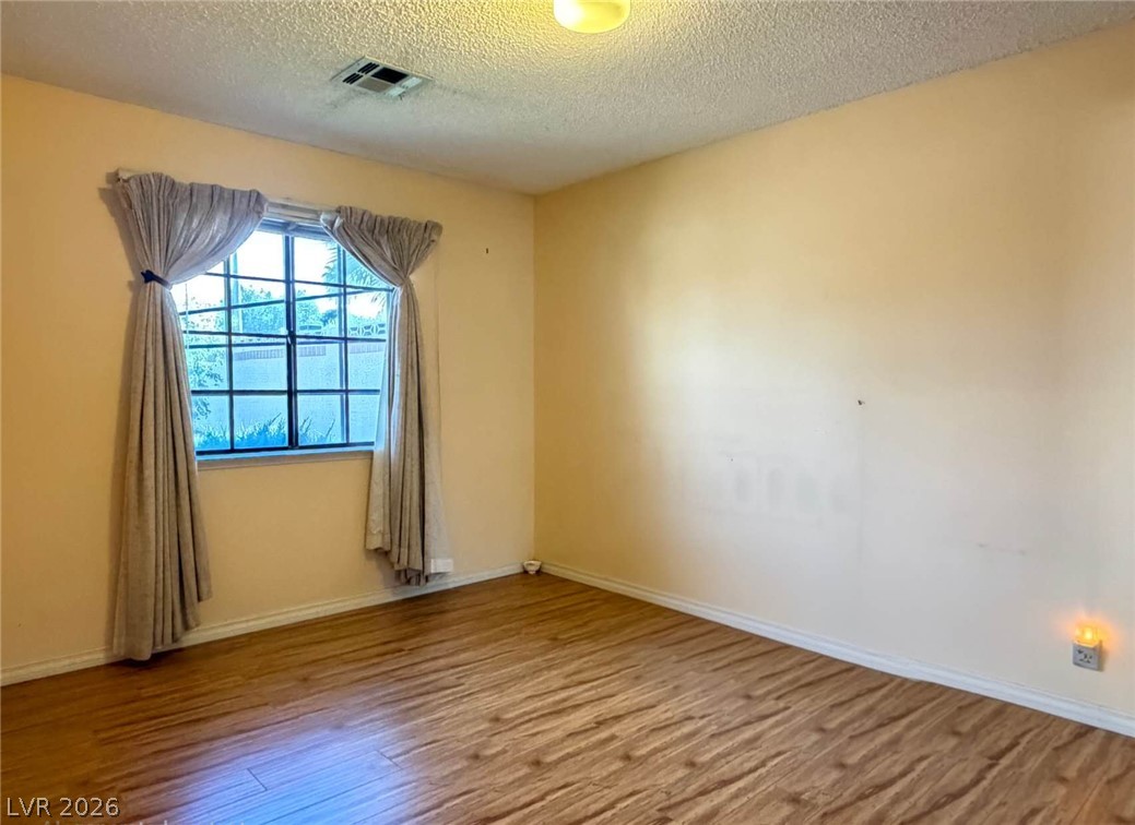 5724 West Viking Road Las Vegas NV 89103