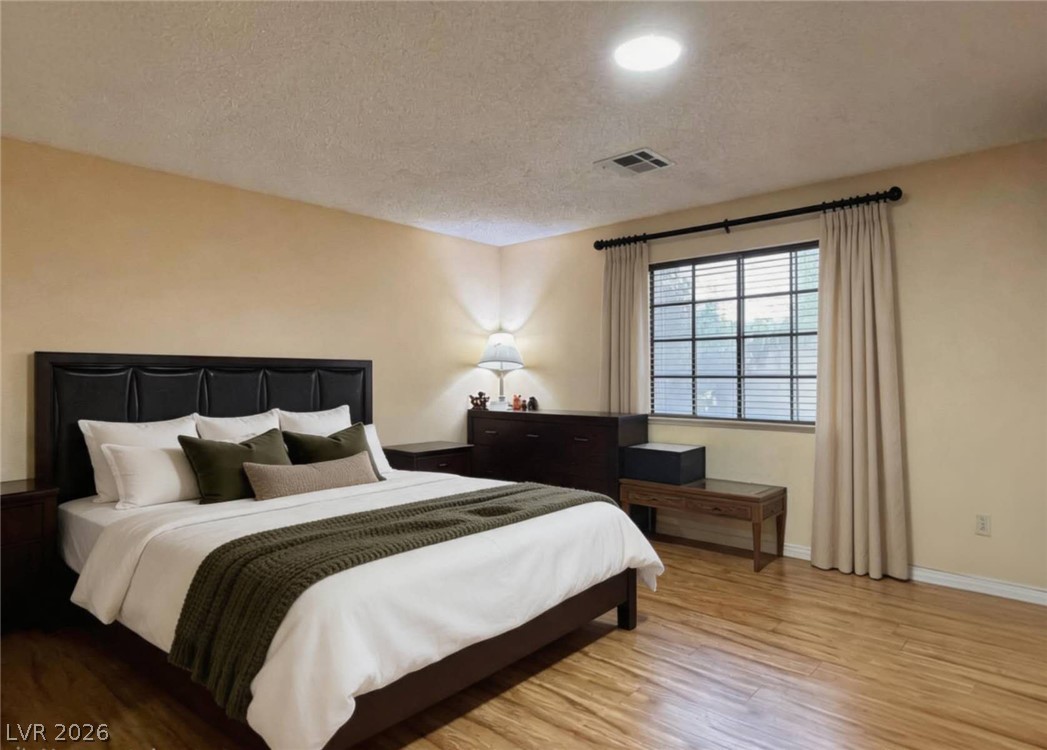 5724 West Viking Road Las Vegas NV 89103