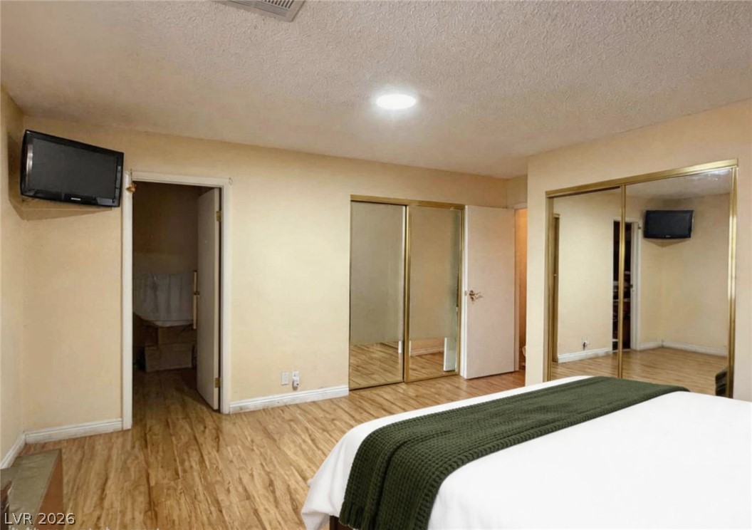 5724 West Viking Road Las Vegas NV 89103