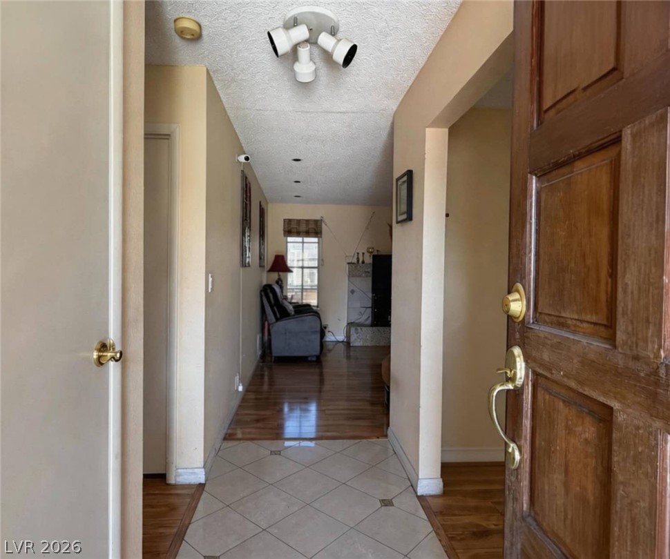 5724 West Viking Road Las Vegas NV 89103