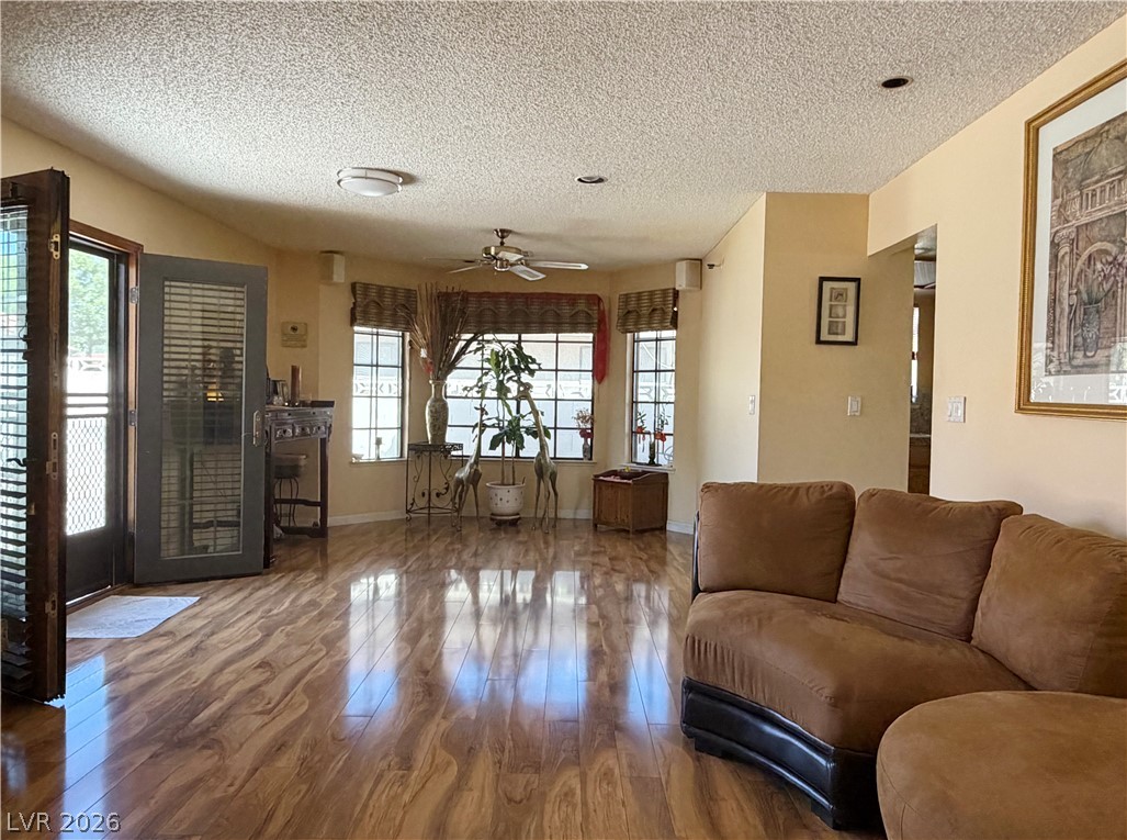 5724 West Viking Road Las Vegas NV 89103