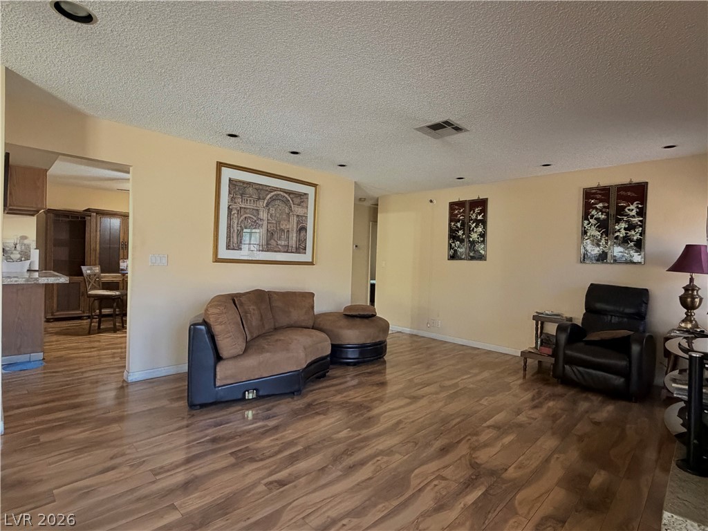5724 West Viking Road Las Vegas NV 89103