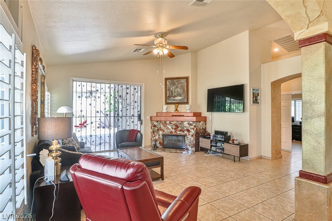 5752 Shermer Court Las Vegas NV 89120