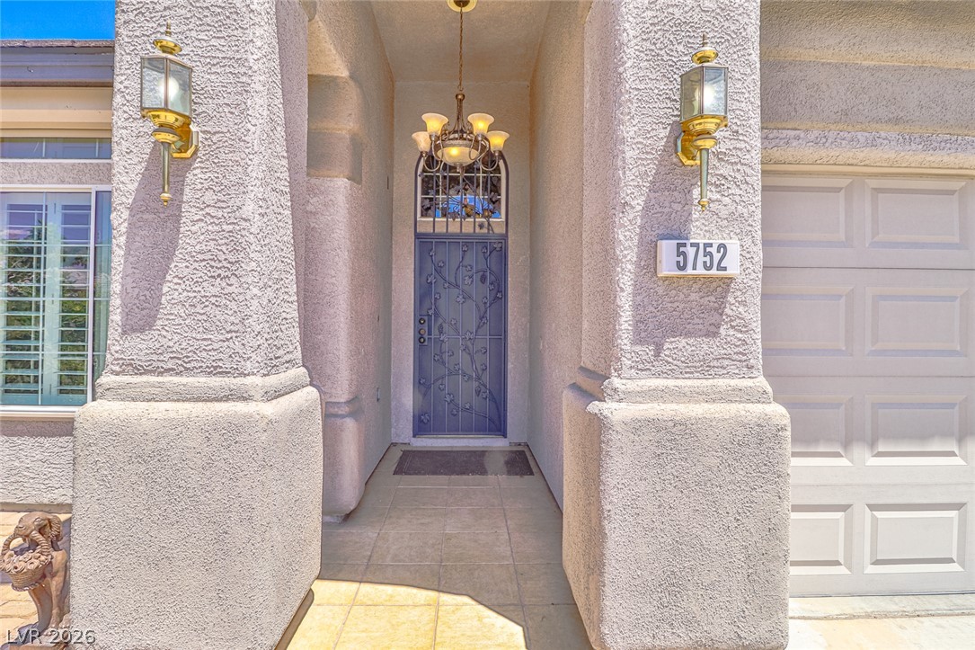5752 Shermer Court Las Vegas NV 89120