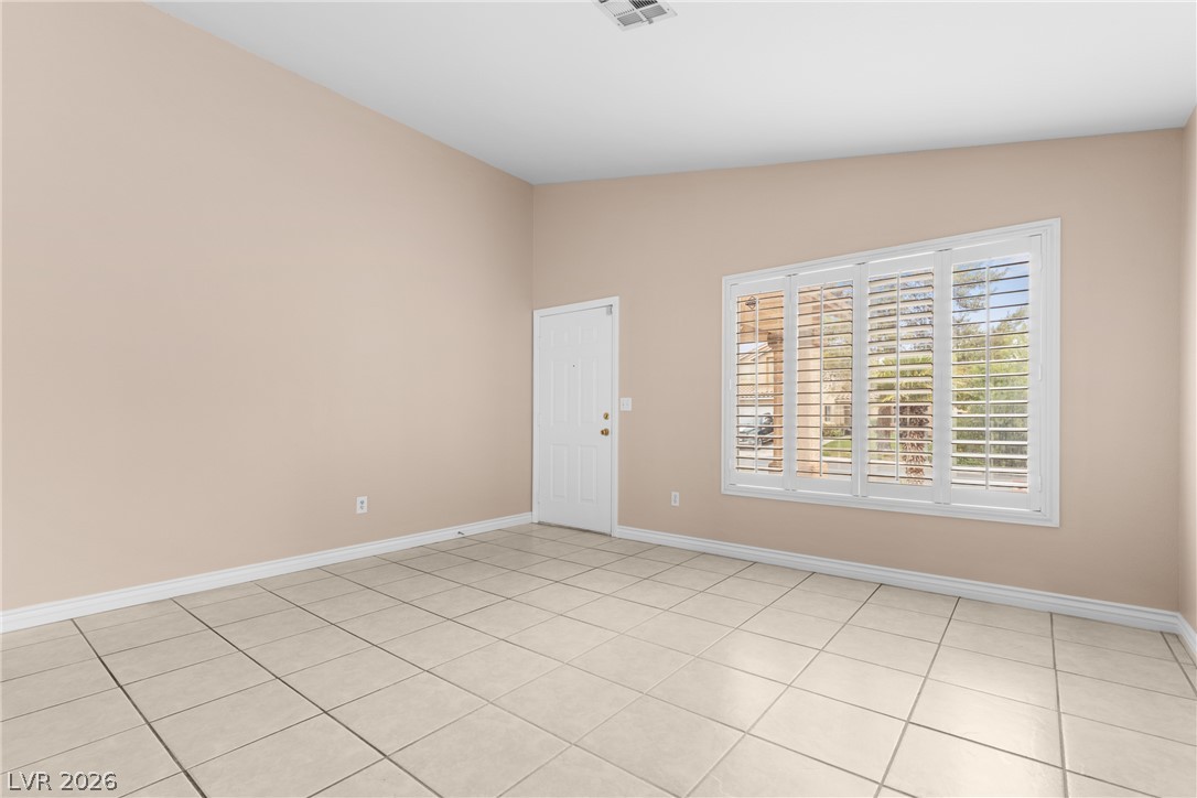137 Winley Chase Avenue North Las Vegas NV 89032