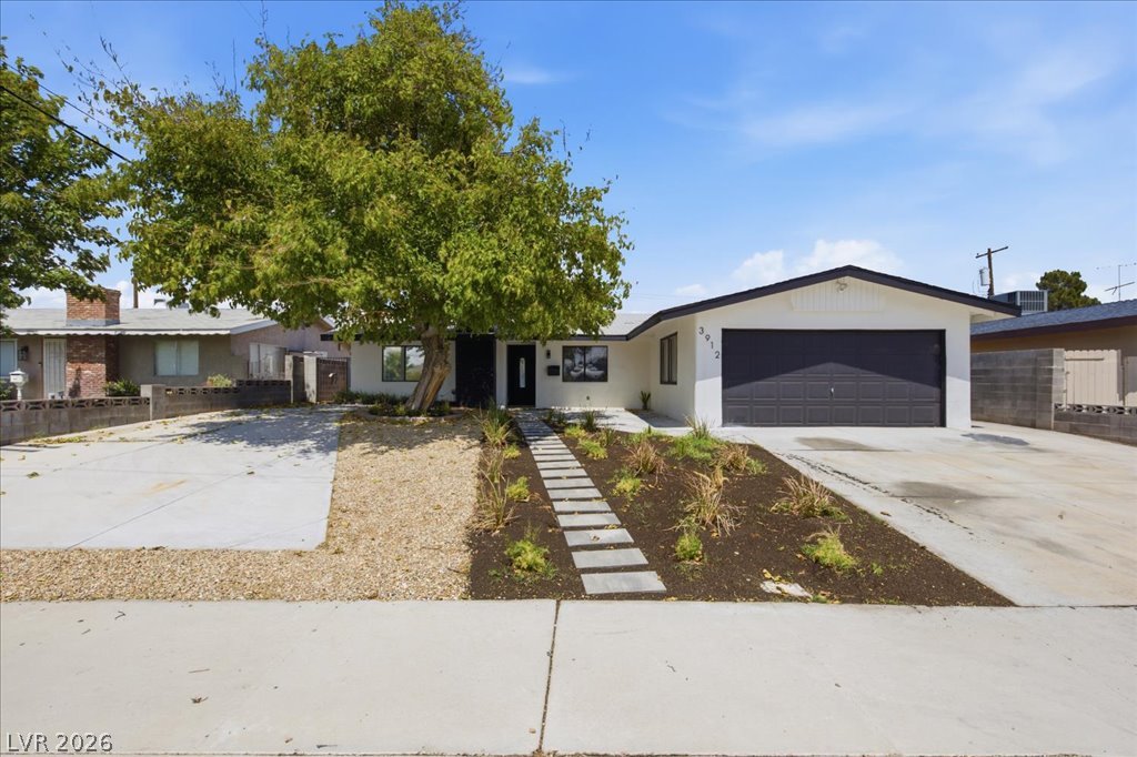3912 Casa Grande Avenue Las Vegas NV 89102