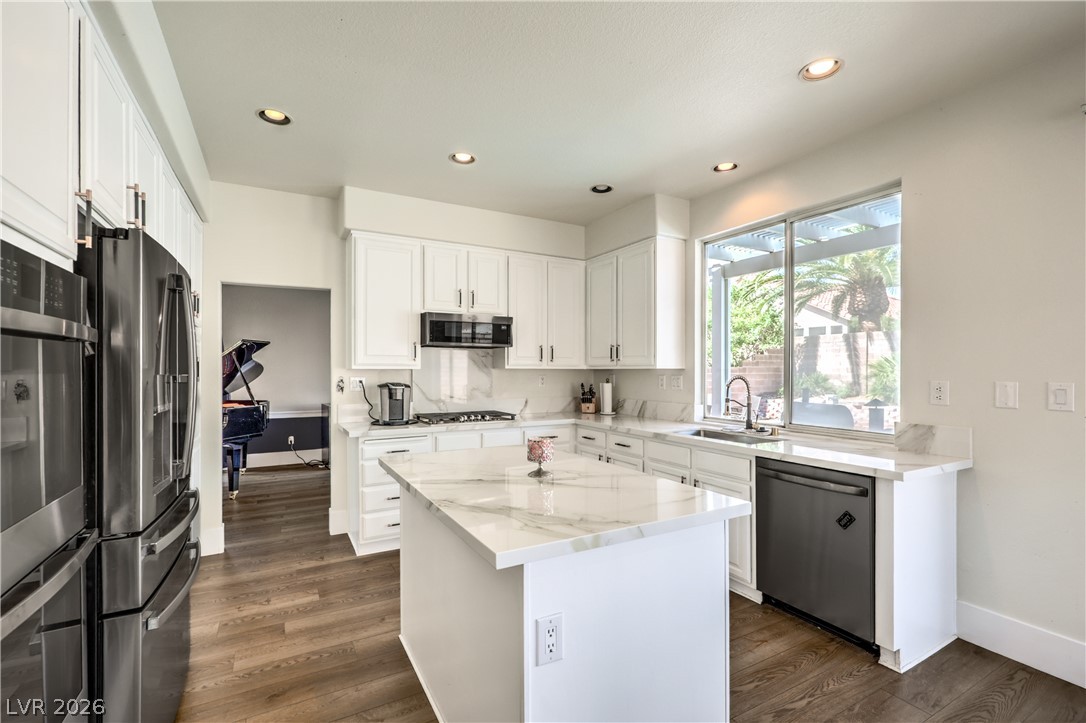 4701 Poppywood Drive Las Vegas NV 89147