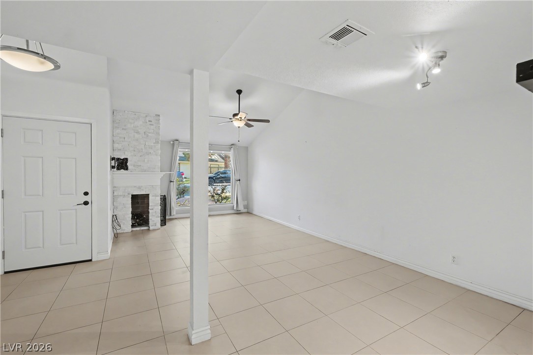 5620 Roseridge Avenue Las Vegas NV 89107