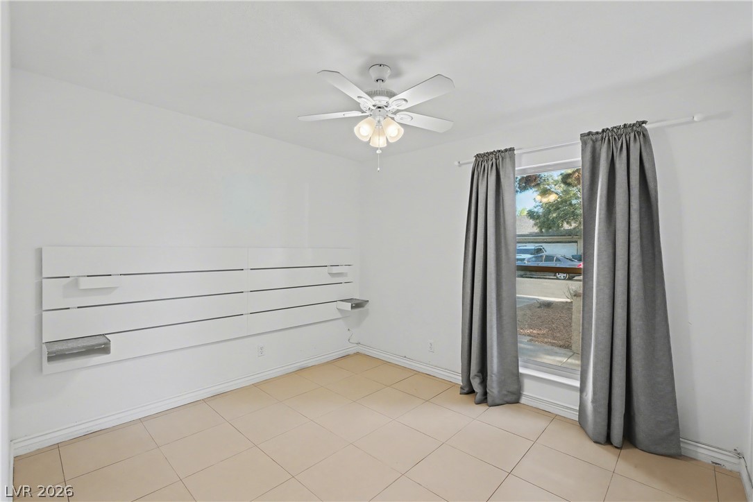 5620 Roseridge Avenue Las Vegas NV 89107
