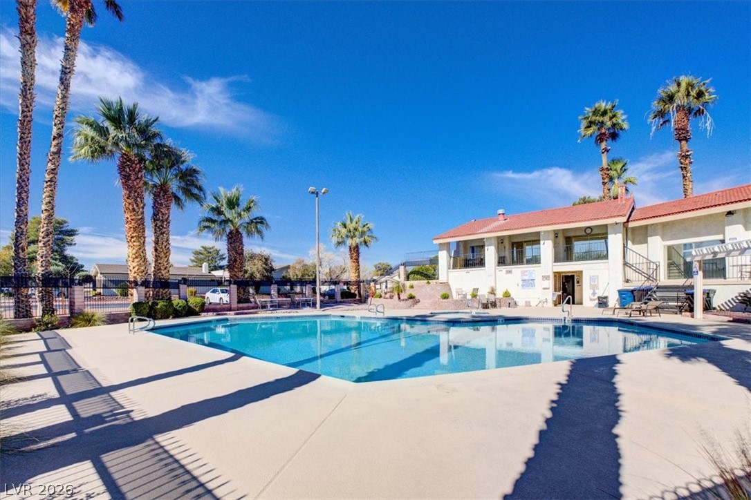 5620 Roseridge Avenue Las Vegas NV 89107