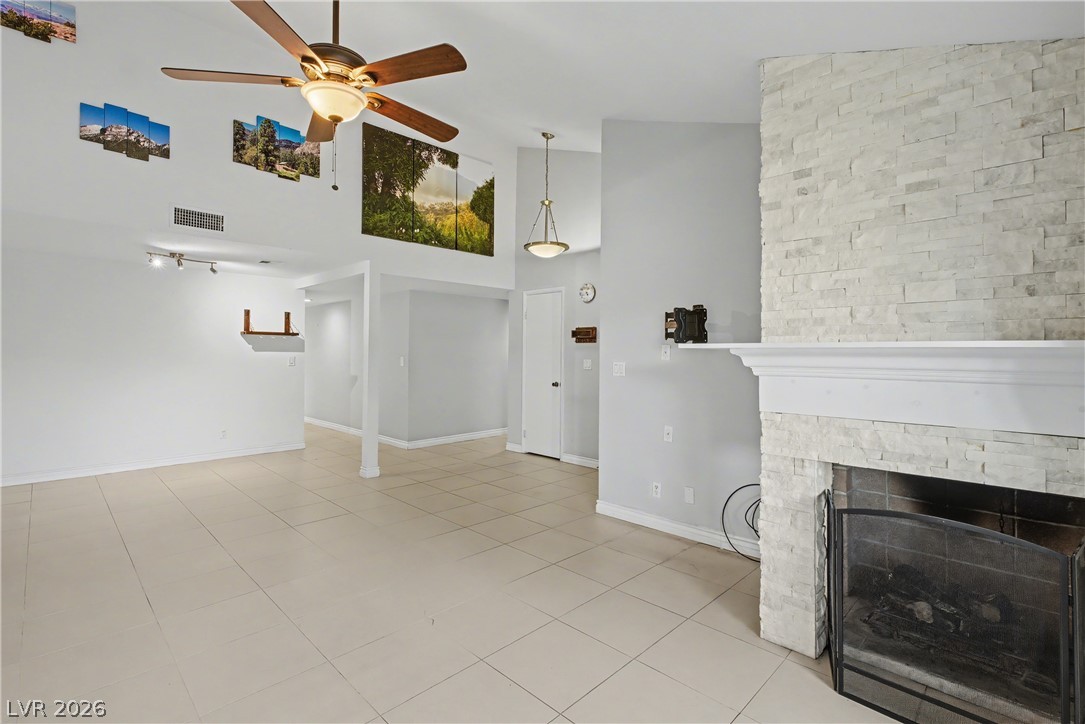 5620 Roseridge Avenue Las Vegas NV 89107