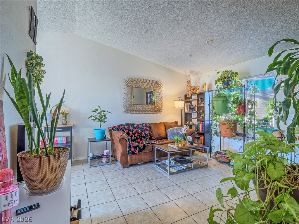 372 Linn Lane Las Vegas NV 89110