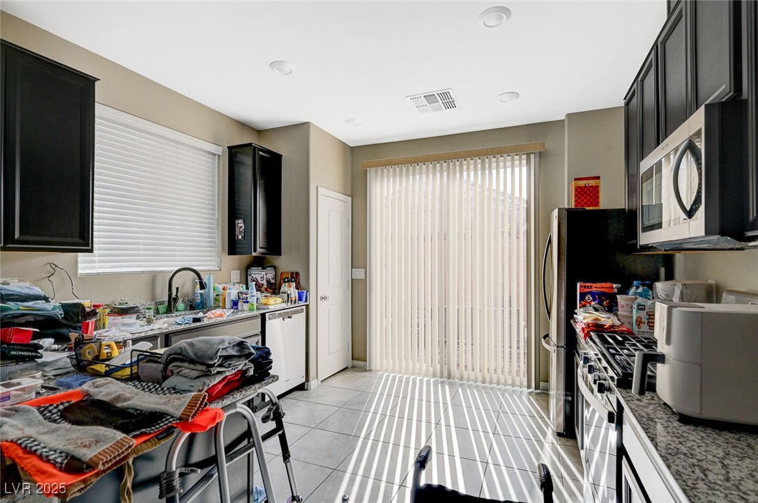 6579 Secret Grove Avenue Las Vegas NV 89130
