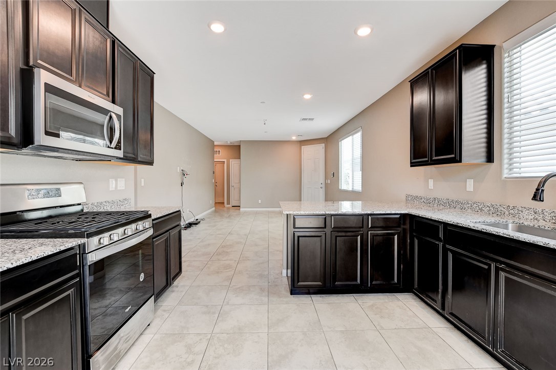 6579 Secret Grove Avenue Las Vegas NV 89130
