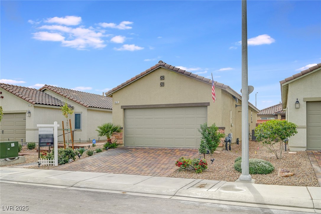 6579 Secret Grove Avenue Las Vegas NV 89130