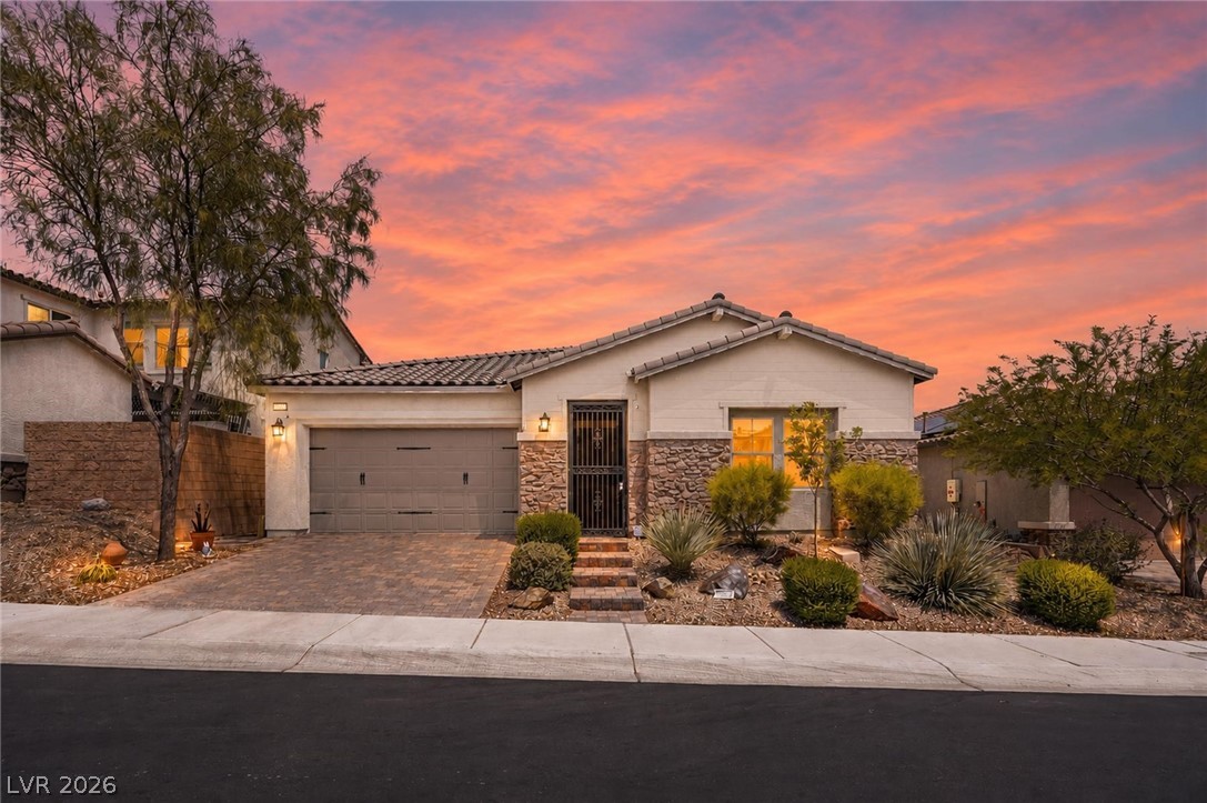 9954 Bighorn Bellows Avenue Las Vegas NV 89166