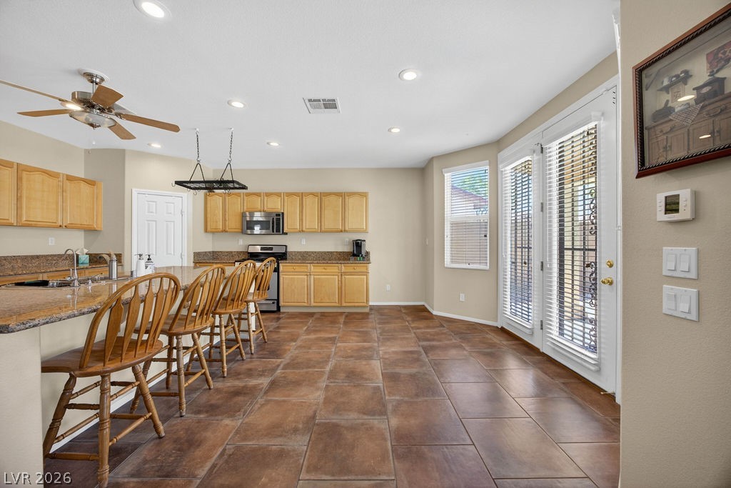 7704 West Mesa Verde Lane Las Vegas NV 89113