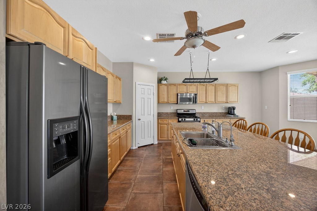 7704 West Mesa Verde Lane Las Vegas NV 89113