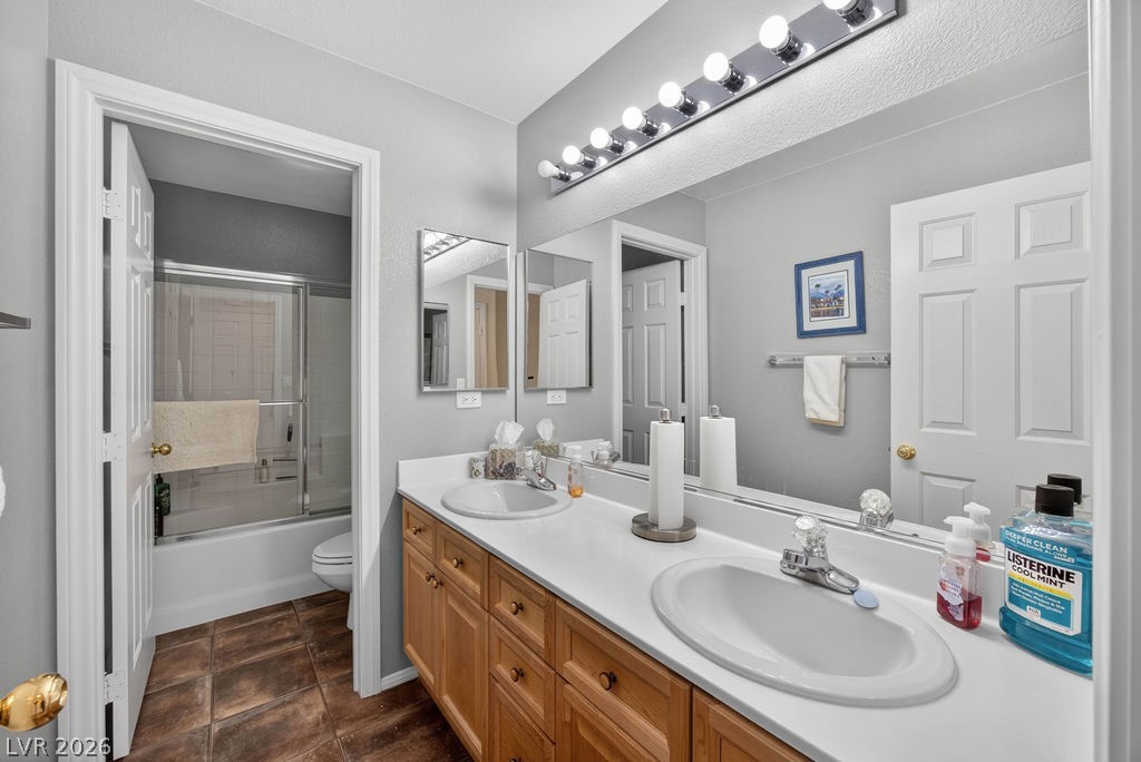 7704 West Mesa Verde Lane Las Vegas NV 89113