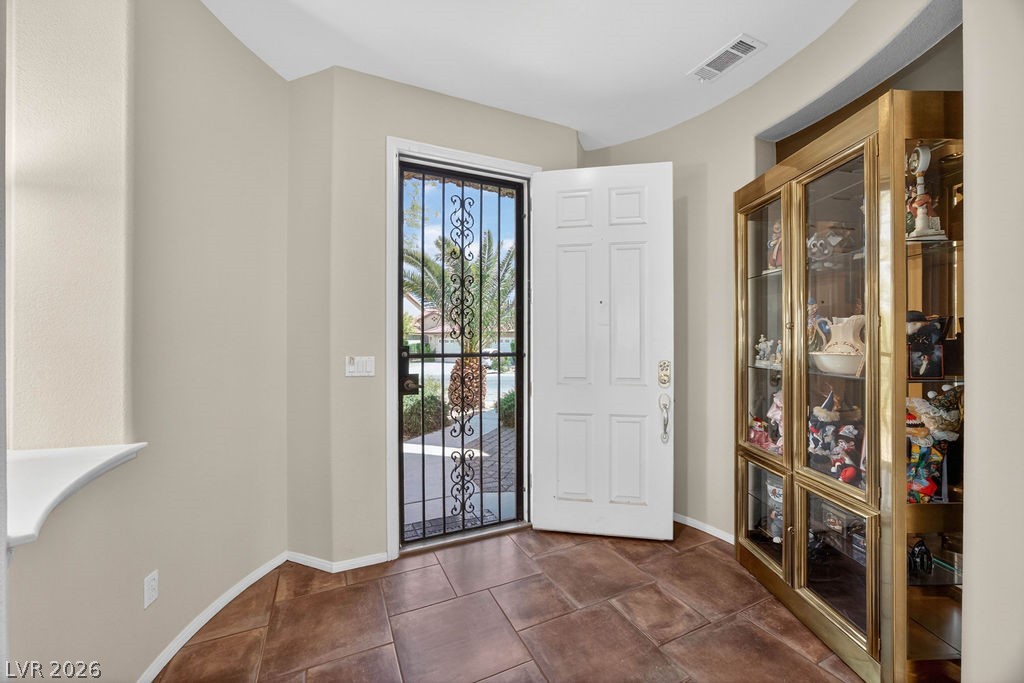 7704 West Mesa Verde Lane Las Vegas NV 89113