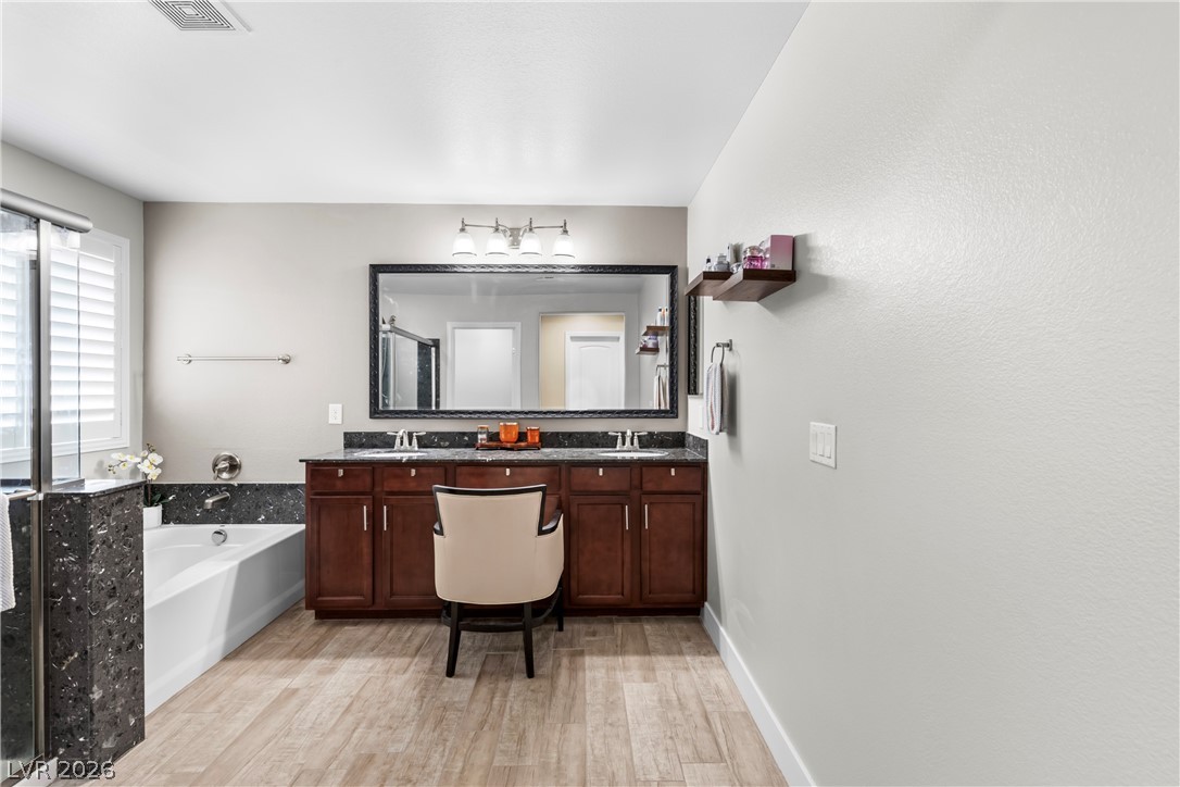 5627 Spanish Valor Road Las Vegas NV 89135