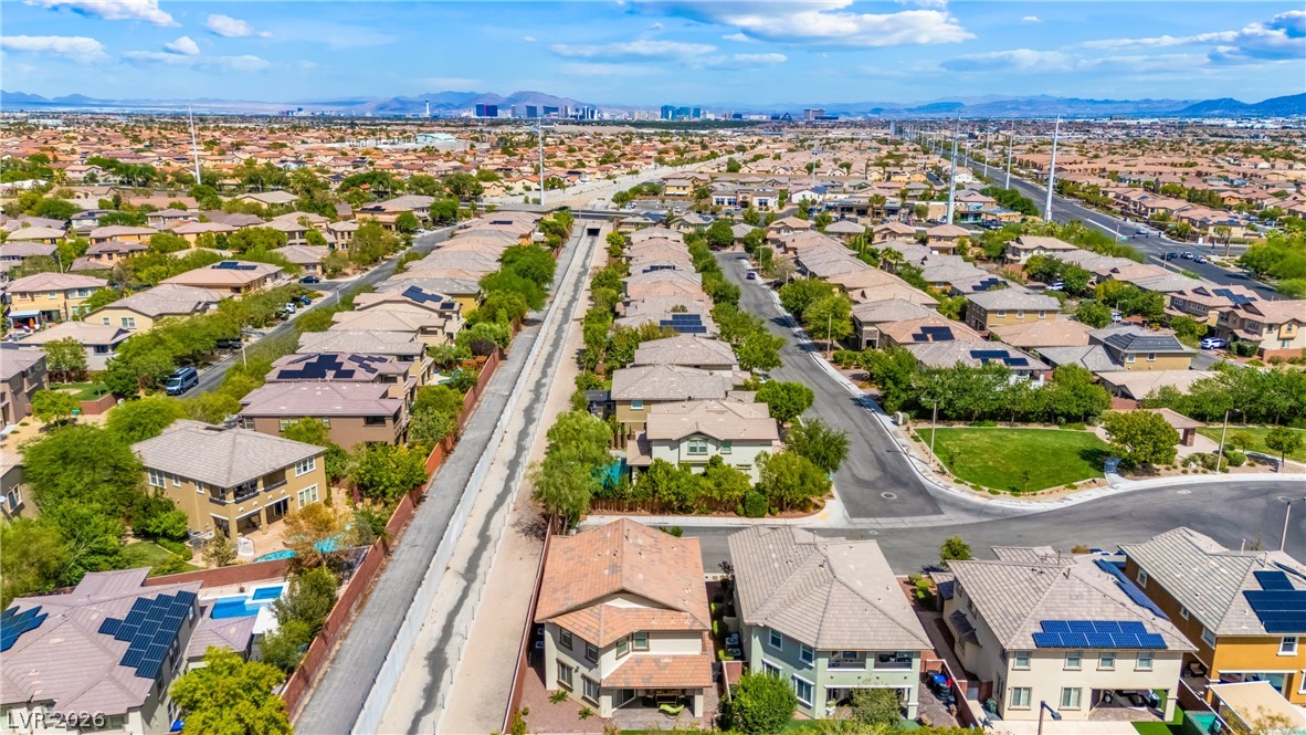 5627 Spanish Valor Road Las Vegas NV 89135