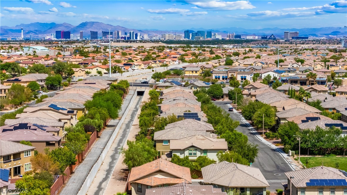 5627 Spanish Valor Road Las Vegas NV 89135
