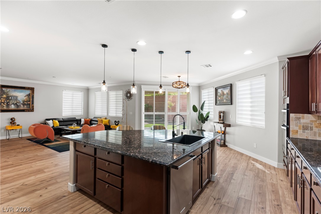 5627 Spanish Valor Road Las Vegas NV 89135