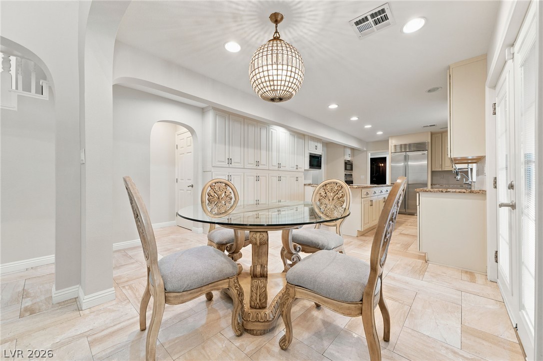 2252 Buckingham Court Henderson NV 89074