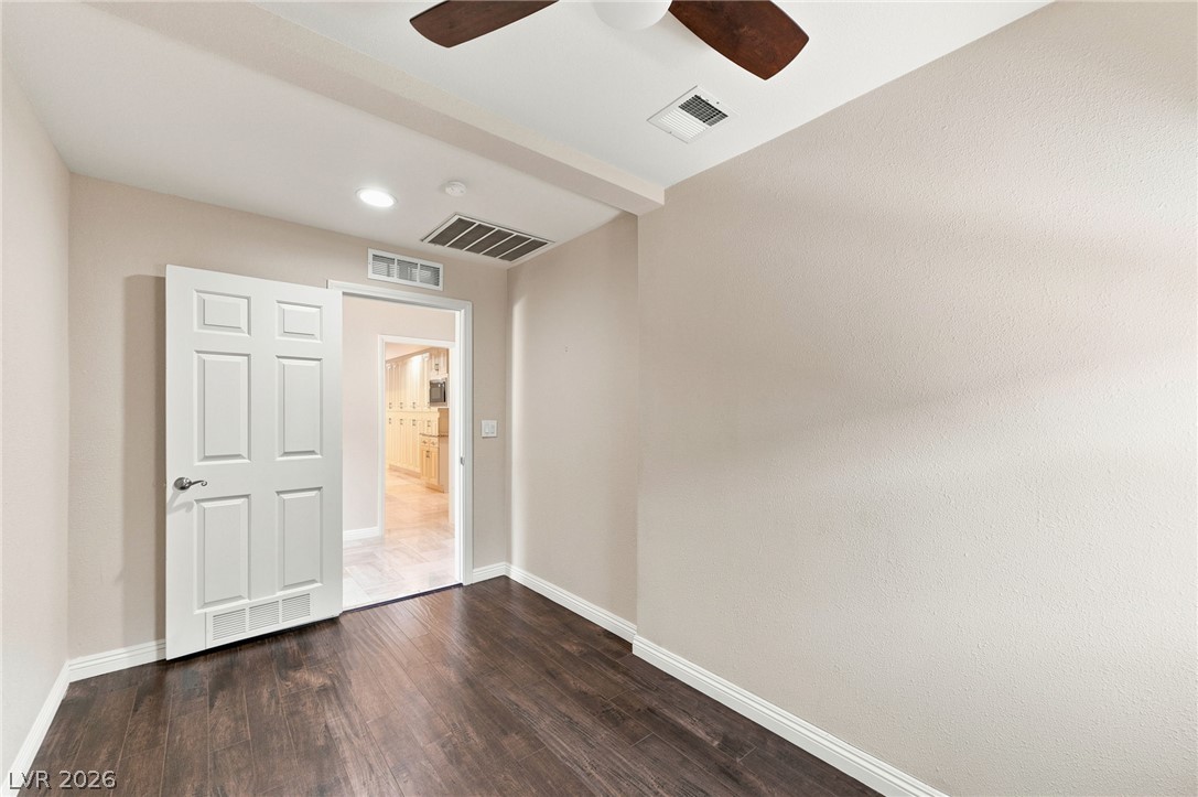 2252 Buckingham Court Henderson NV 89074