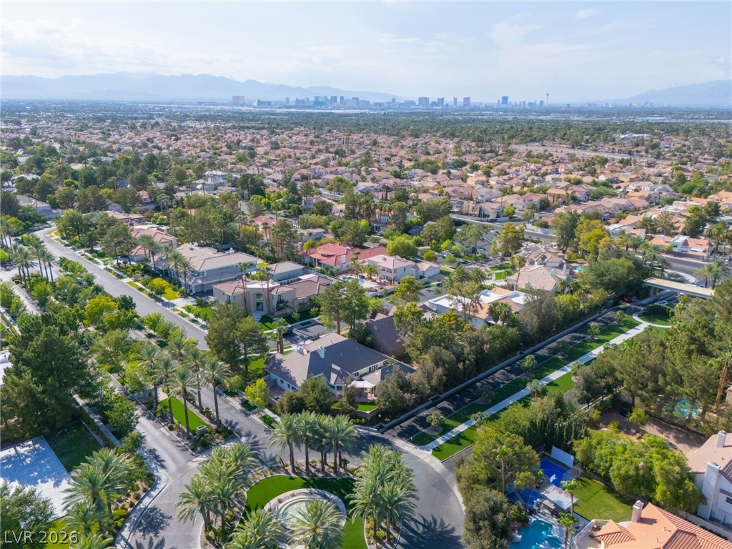 2252 Buckingham Court Henderson NV 89074