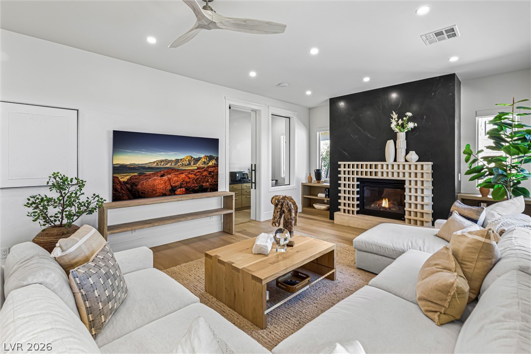 472 Bosco Di Fiore Street Las Vegas NV 89138