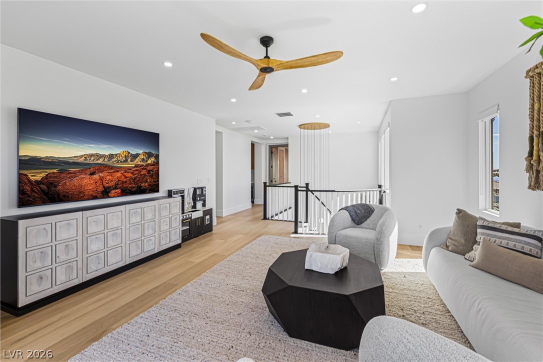 472 Bosco Di Fiore Street Las Vegas NV 89138