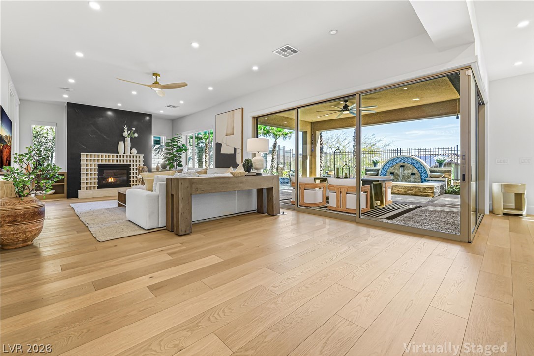472 Bosco Di Fiore Street Las Vegas NV 89138