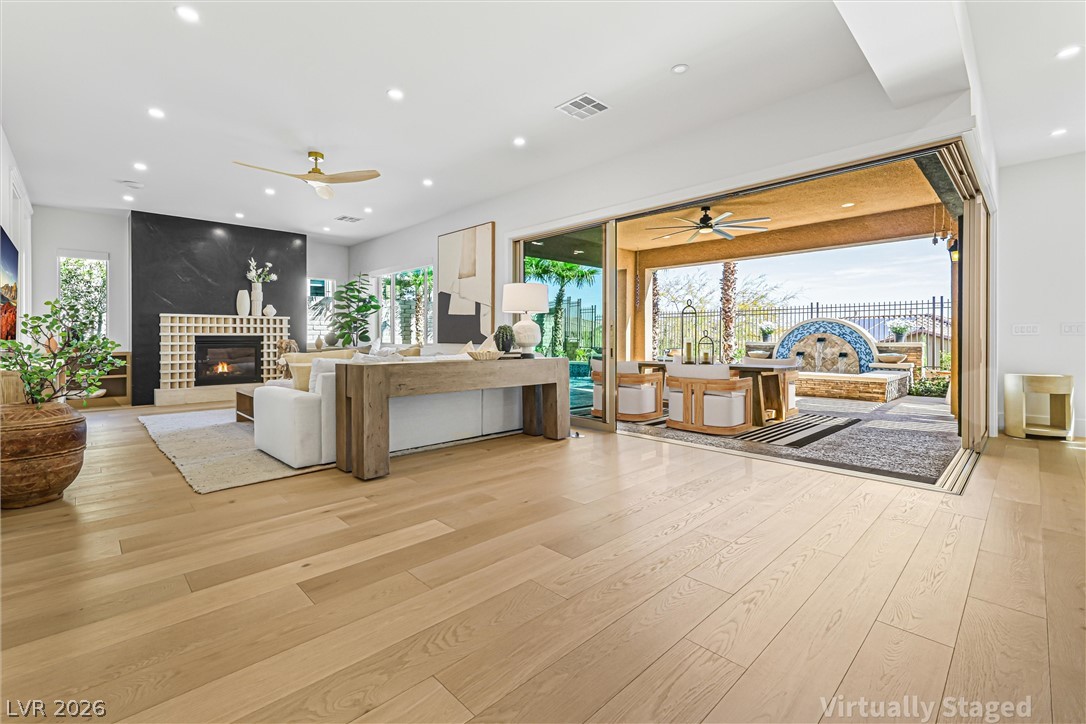 472 Bosco Di Fiore Street Las Vegas NV 89138