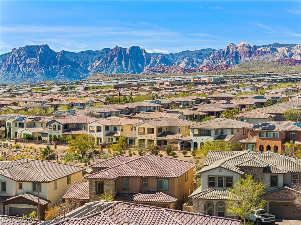 472 Bosco Di Fiore Street Las Vegas NV 89138