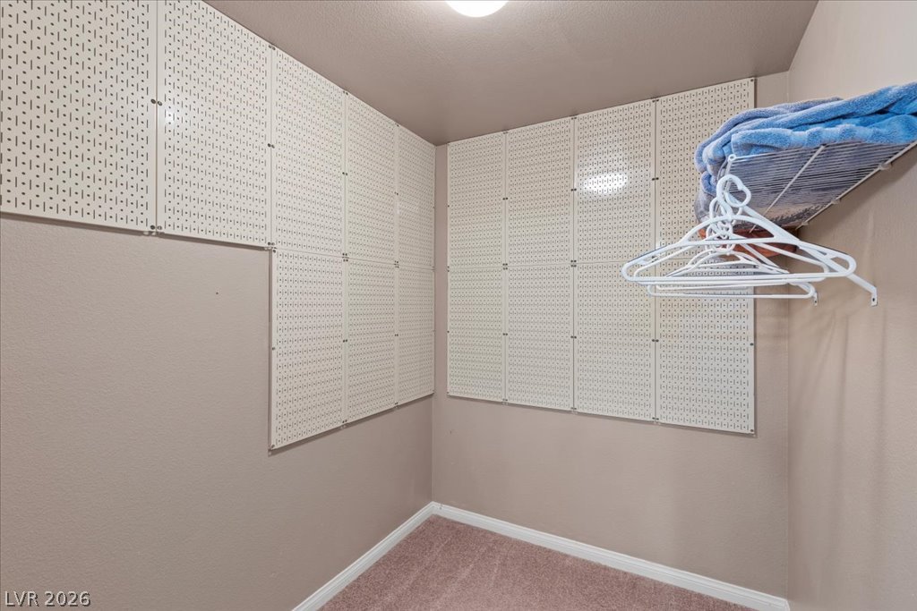 5493 Ledgewood Creek Avenue Las Vegas NV 89141