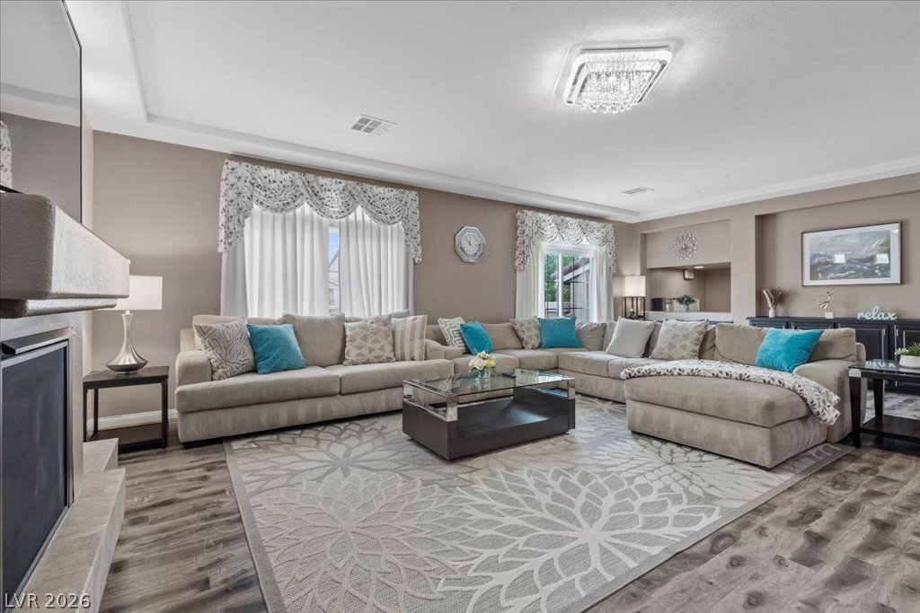 5493 Ledgewood Creek Avenue Las Vegas NV 89141