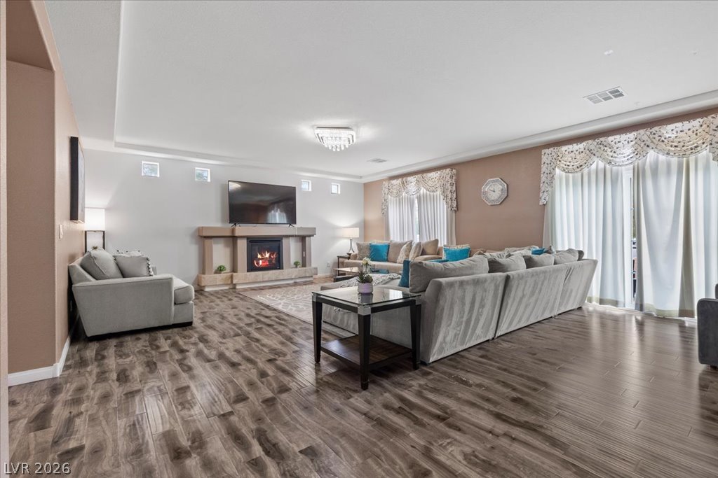 5493 Ledgewood Creek Avenue Las Vegas NV 89141