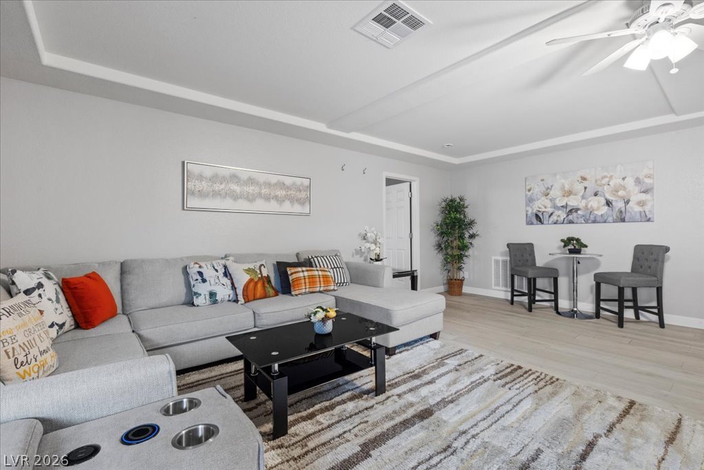 5493 Ledgewood Creek Avenue Las Vegas NV 89141